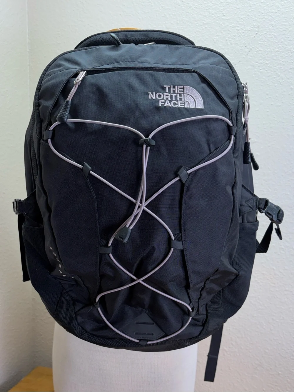 The North Face Borealis Backpack Black FlexVent Laptop Hiking Travel School 28L